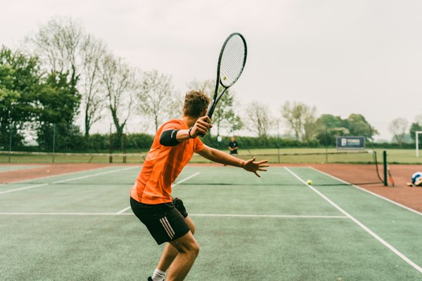 Tennis player serve